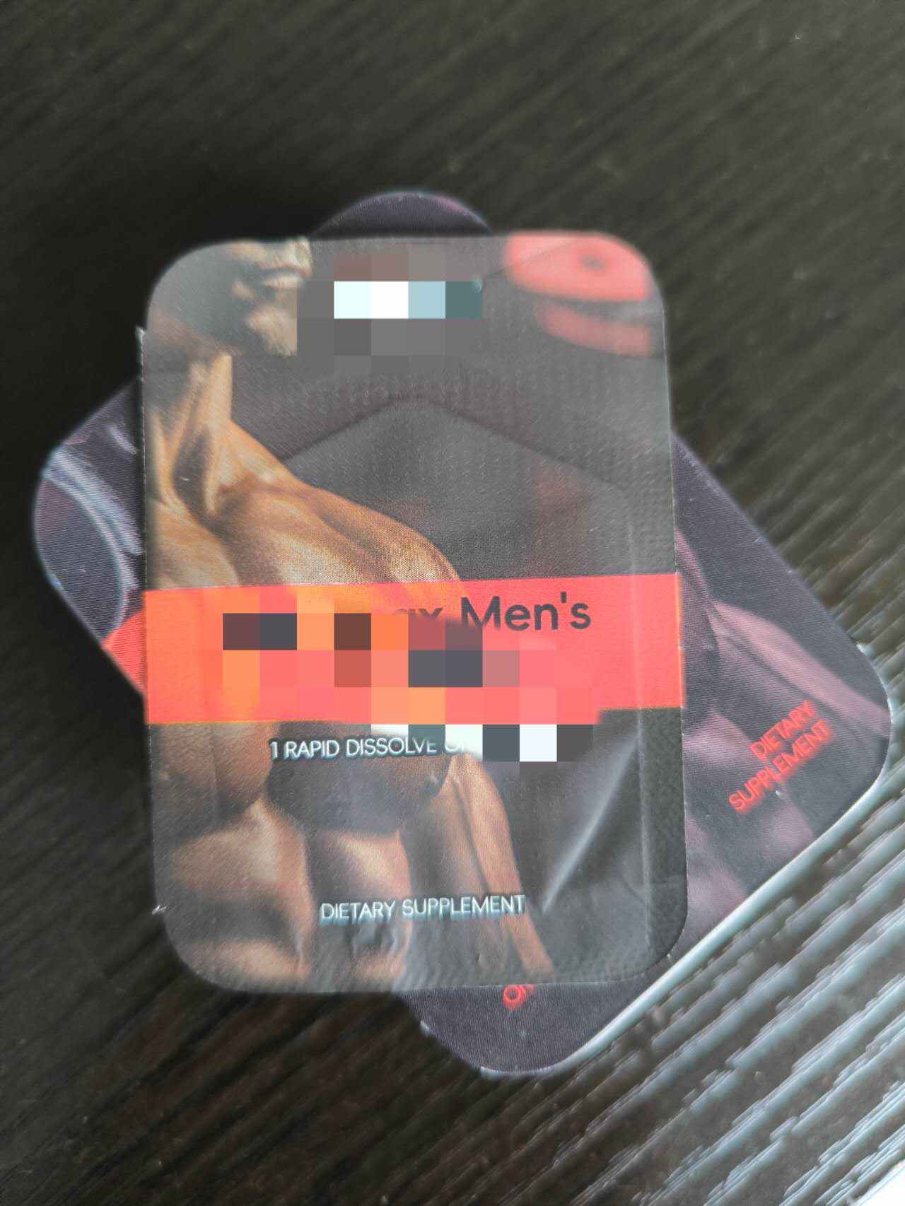 男1
